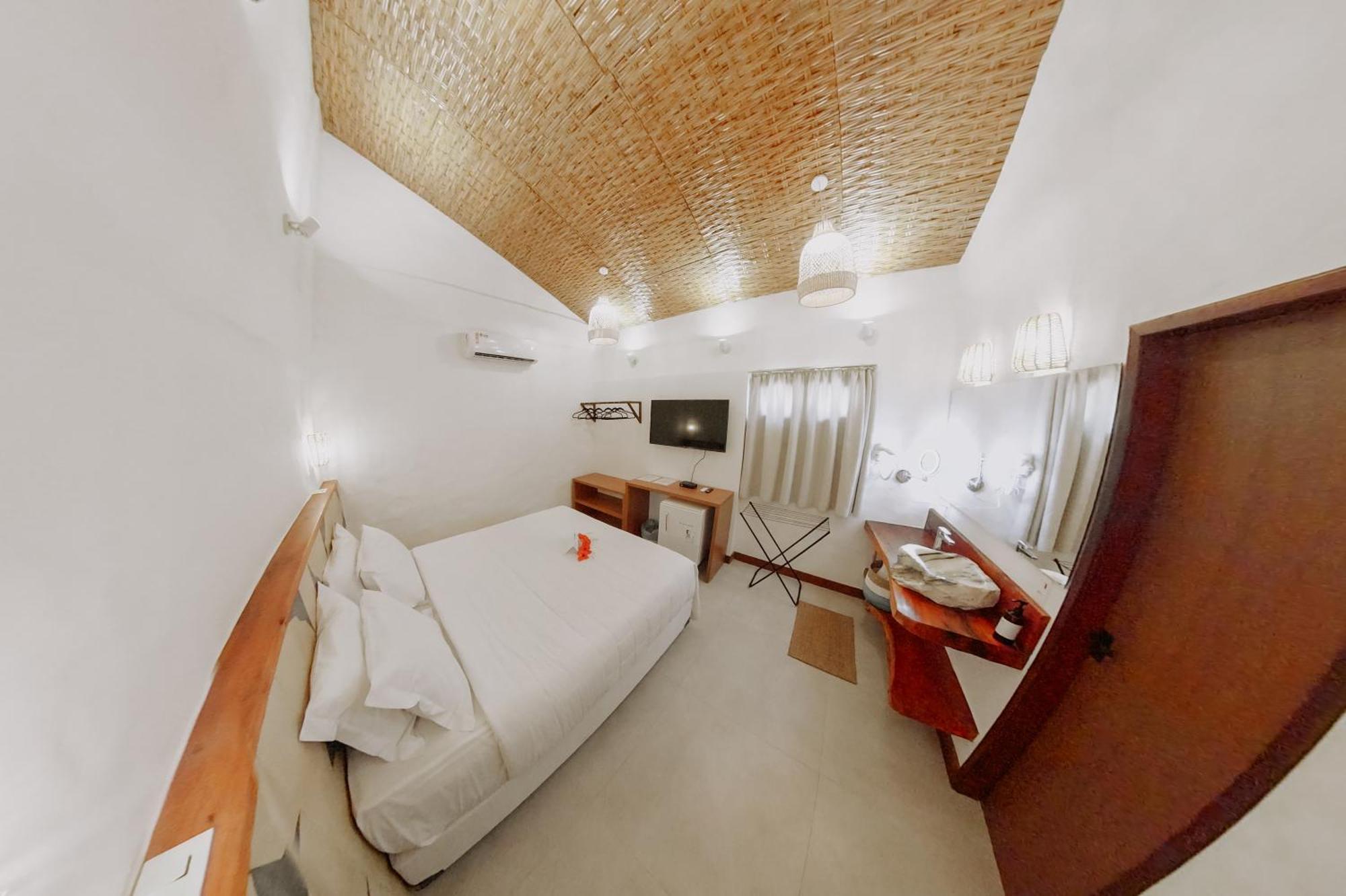 Hotel De Pedras Noronha *