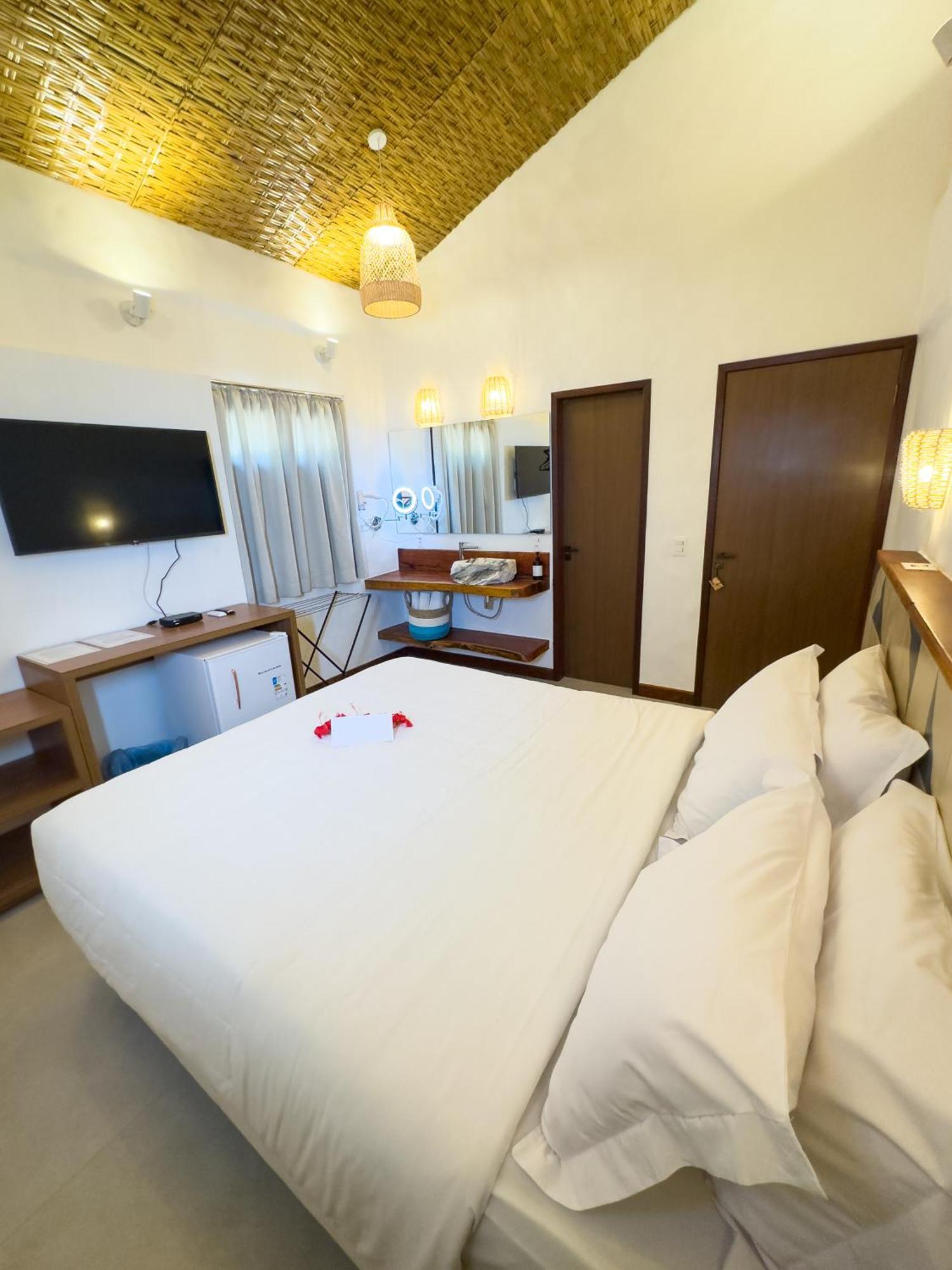Hotel De Pedras Noronha *